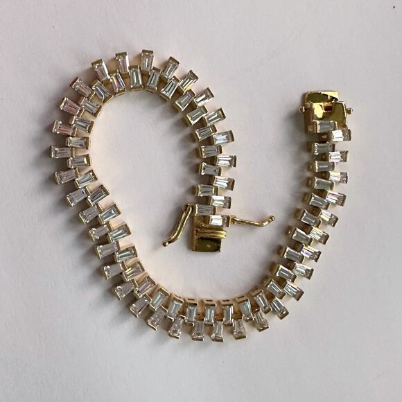 10.00 Carat Lab Created White Topaz Baguette Bracelet in Sterling 14kt Goldplate - Picture 5 of 11